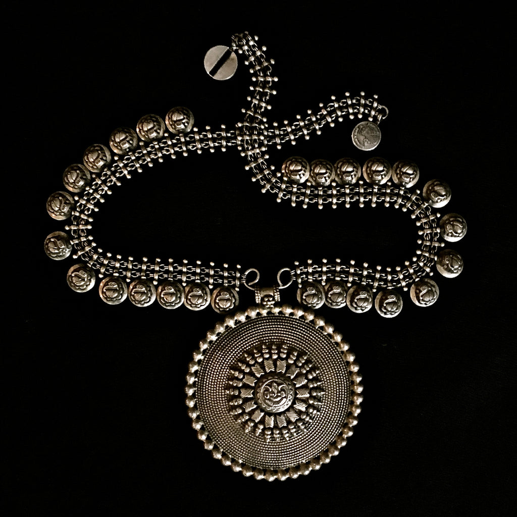 Hill Tribe Silver Necklace: Pendant